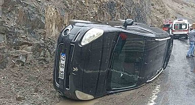 Hakkari'de trafik kazası: 5 yaralı