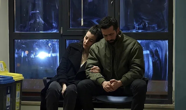 Hudutsuz Sevda: İntikam Ateşi Aileyi Yutuyor! Hudutsuz Sevda 27. Bölüm İzle