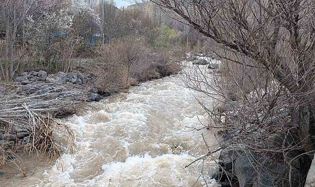 Iğdır'da 6 yaşındaki çocuk dere yatağına düşerek kayboldu