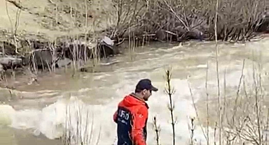 Iğdır'ın Tuzluca ilçesinde dere yatağına düşen çocuğun cansız bedenine ulaşıldı