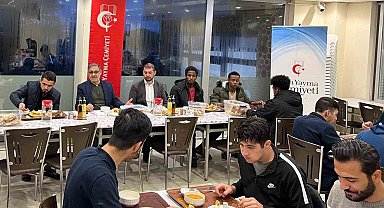 İlim Yayma Cemiyeti öğrencilerle iftarda buluştu