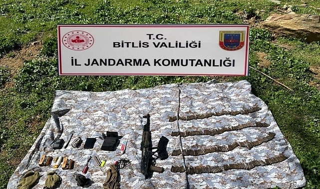 Jandarma Bitlis'te silah ve mühimmat ele geçirildi
