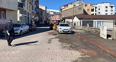 Karlıova'da kış bitti, bahar temizliği başladı