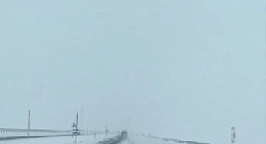 Kars'ta nisan ayında kar yağışı