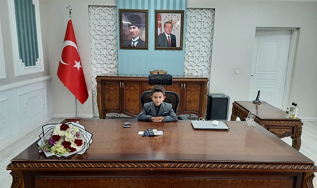 Kaymakam Hasan Taş Koltuğunu Küçük Muhammet Ali'ye devretti