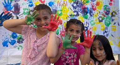 Kızılay Ağrı’da “Çocuk Festivali” düzenledi