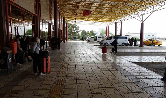 Malatya otogarında bayram yoğunluğu