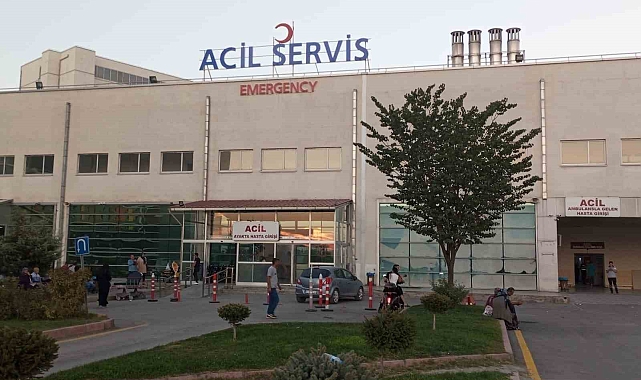 Malatya'da bir şahıs tartıştığı 2 kişinin bıçaklı saldırısında yaralandı