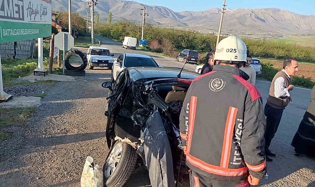 Malatya'da korkutan kaza; yolcu otobüsü devrildi, çok sayıda yaralı var