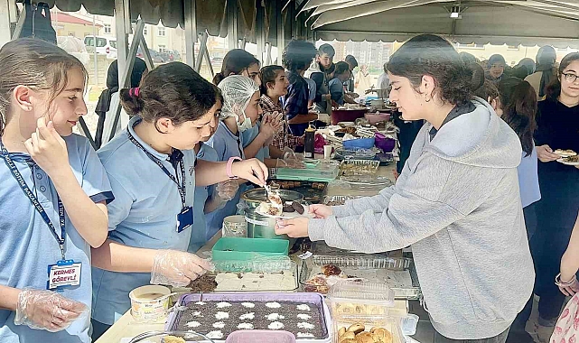 Malatya'da öğrencilerden Gazze'ye destek kampanyası