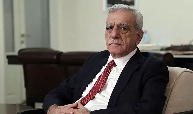 Mardin Belediye Başkanı seçilen Ahmet Türk kimdir?