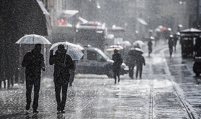 Meteoroloji'den 44 il için sarı kodlu uyarı: Toz taşınımı ve sağanak bekleniyor