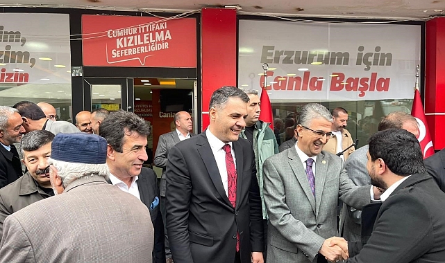MHP'de bayramlaşma töreni