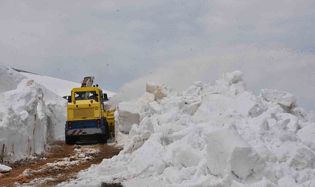 Nemrut Krater Gölü'nün yolu açılıyor
