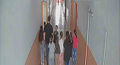 Nöbetçi öğretmenden hayat kurtaran heimlich manevrası