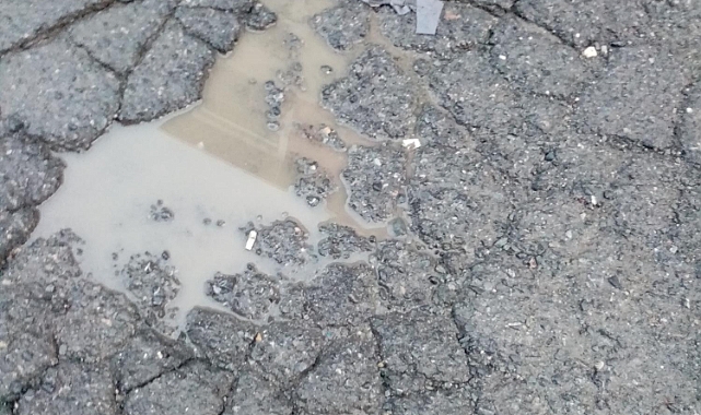 Patnos'ta Mihrali Kılıç Caddesi Onarılmayı Bekliyor
