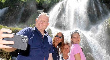 Şelaleler bayramın uğrak yerleri oldular