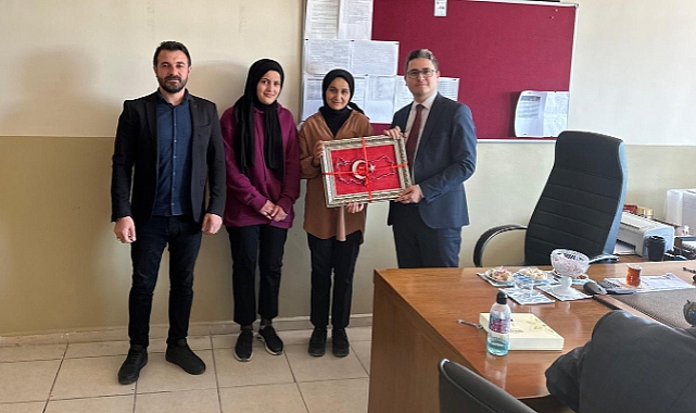Taşlıçay Kaymakamı Arıkan, TÜBİTAK Bölge finalinde dereceye giren öğrencilerle buluştu