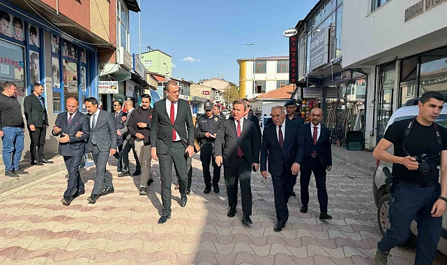 Vali Aydoğdu, Tercan'da incelemelerde bulundu