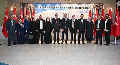 Vali Çiftçi başarılı öğrencileri ağırladı