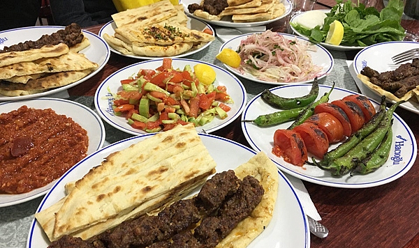 Van'da Nerede Ne Yenir? Van'da Mutlaka Gitmeniz Gereken yerler