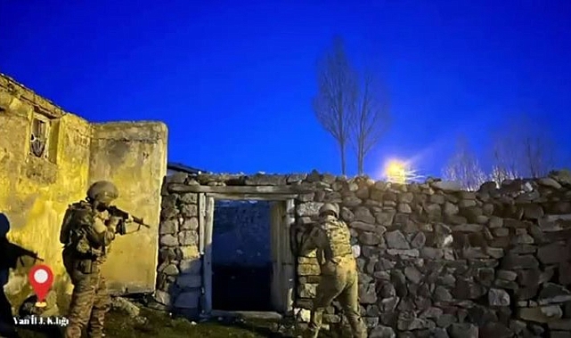 Van'da 16 kişi tutuklandı