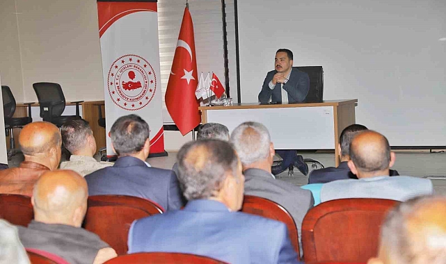 Van'ın Muradiye ilçesinde muhtarlar toplantısı yapıldı