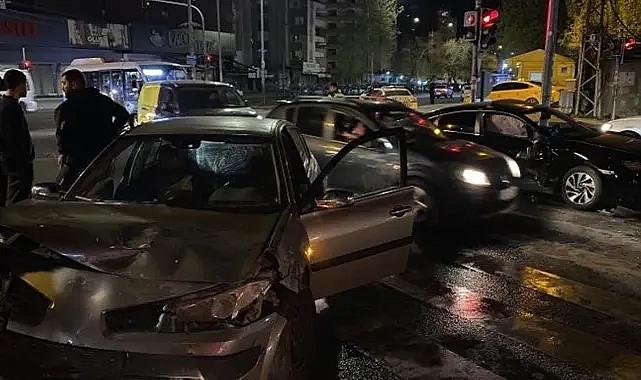 Yer Diyarbakır: Feci Kazada çok fazla yaralı var