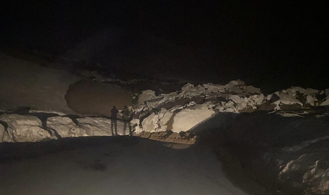 Yüksekova'da heyelan