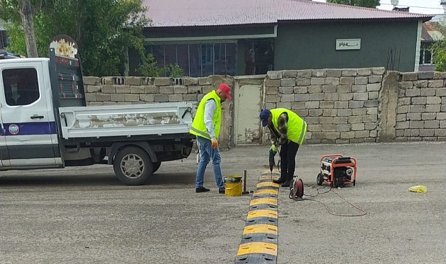 Ağrı Belediye ekipleri, saha çalışmalarına aralıksız devam ediyor