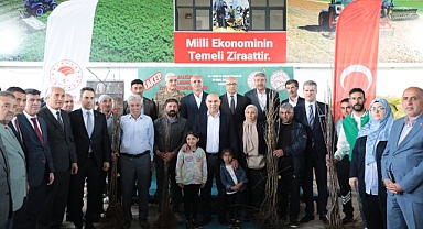 Ağrı’da 28 bin 800 adet meyve fidanı dağıtıldı