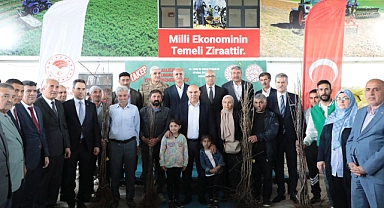 Ağrı’da 28 bin 800 adet meyve fidanı dağıtıldı