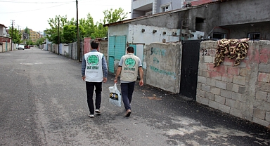 Ağrı’da Kurban Bayramı öncesi ihtiyaç sahiplerine yardım