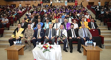 Ağrı’da Mezuniyet Coşkusu