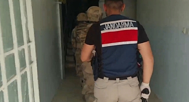 (Videolu Haber) Ağrı'da zehir tacirleri ve sokak satıcılarına darbe