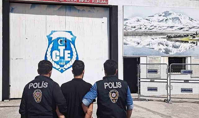 Ağrı'da 31 yıl hapis cezası ile aranan firari yakalandı