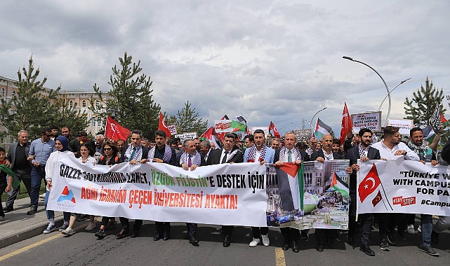 AİÇÜ İsrail'in Gazze'ye yönelik saldırılarını protesto etti