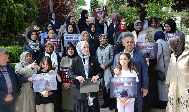 AK Partili kadınlar Gazzeli anneler için seslendi