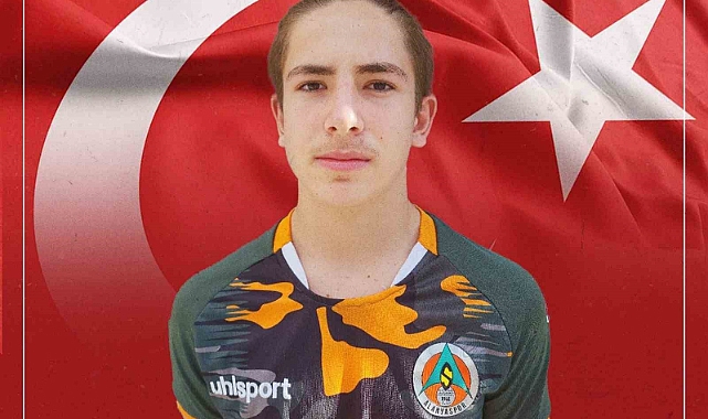 Alanyasporlu futbolcuya milli takım daveti
