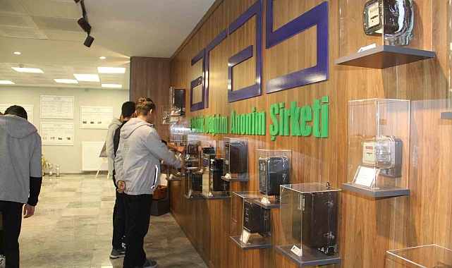Aras EDAŞ Müzesi'ne öğrencilerden yoğun ilgi
