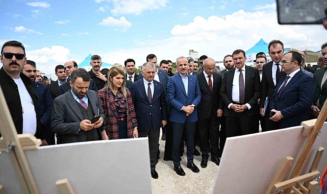 Bakan Uraloğlu, Malatya Çevreyolunda incelemelerde bulundu