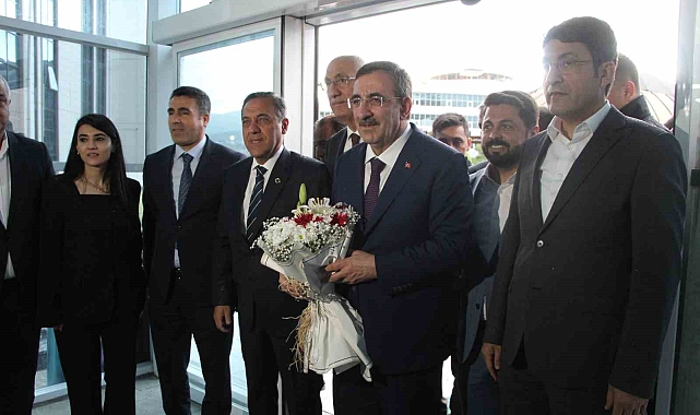 Cumhurbaşkanı Yardımcısı Cevdet Yılmaz Bingöl'de