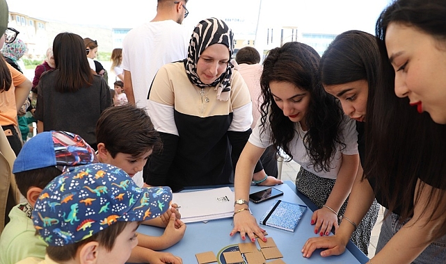 EBYÜ'de Minik Üniversiteliler Bilim ve Sanat Şenliği düzenlendi