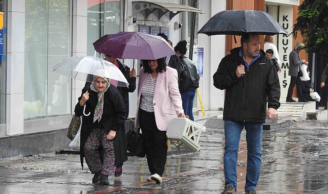 Edirne’de yağmur etkili oldu
