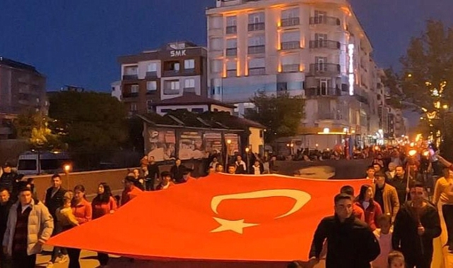 Erciş'te 19 Mayıs Bayrak yürüyüşü Gerçekleştirildi