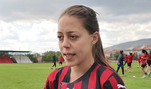 Erzincan Gençlergücü Kadın Futbol Takımı, önyargıları kırarak kadının gücünü gösterdi