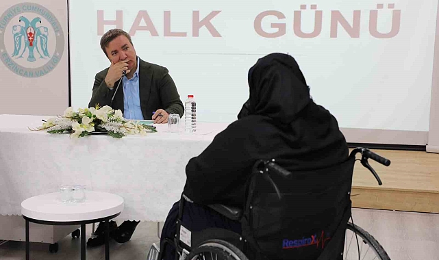Erzincan Valisi Hamza Aydoğdu, "Halk Günü"nde 50 vatandaşı dinledi