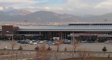 Erzurum Havalimanından Nisan ayında yolcu sayısı yüzde 28 oranında artış gösterdi