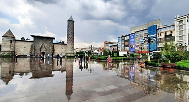 Erzurum Valiliği, sağanak yağış uyarısında bulundu