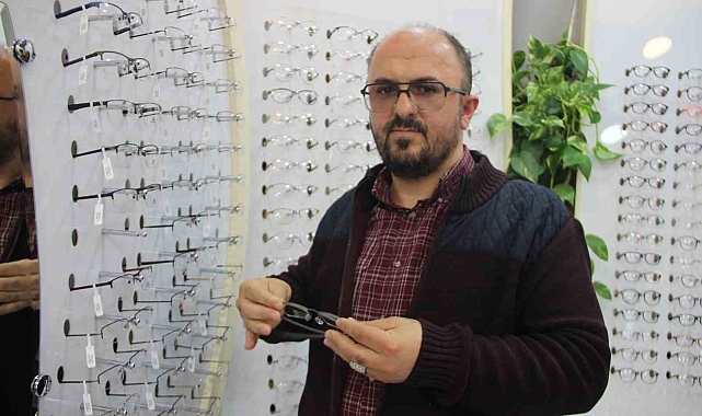 Erzurum'da örnek paylaşım kültürü: Askıda gözlük